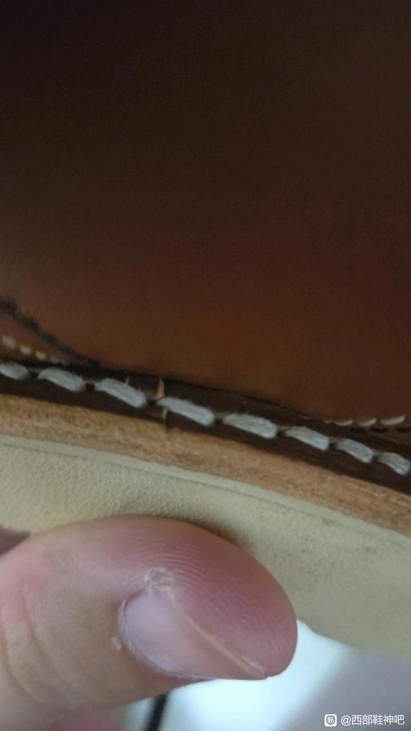 求助各位老哥，穿了一周的875车线那一圈的底裂开了-1.jpg