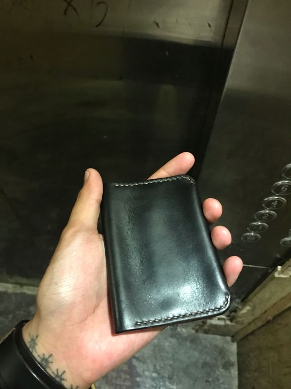 养个茶芯钱包！！！！霍尔文皮cxl黑色茶芯！！！-1.jpg
