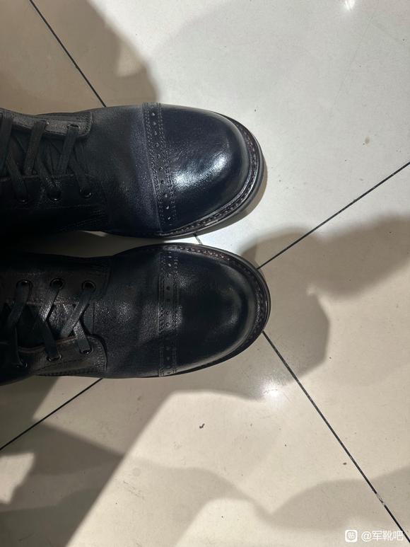 自己找人定了一双靴子-2.jpg