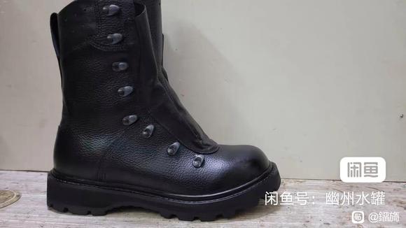 自己找人定了一双靴子-1.jpg