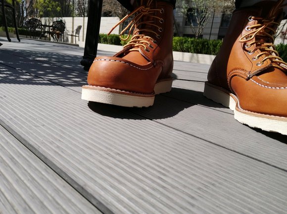 redwing875到了！继8111和1907后第三双红翼。-1.jpg