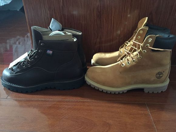 借贵地出一双刚到的danner33020 出了买redwing 内附10061合照-9.jpg