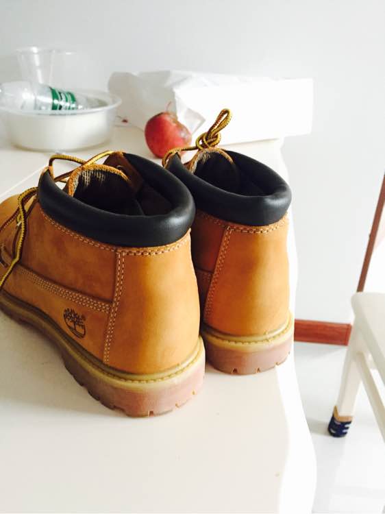 timberland中帮黄靴-1.jpg