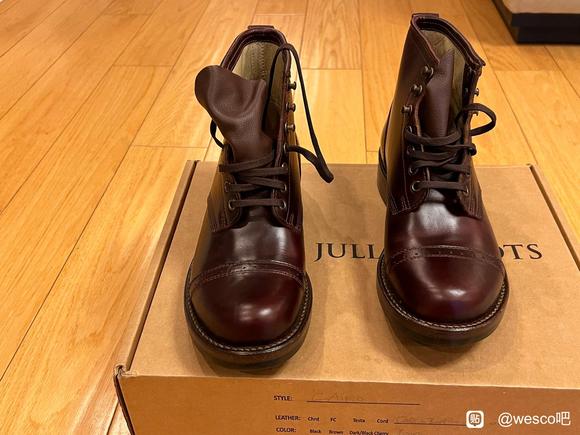 出第二双全新带原盒Julianboots Bowery靴子。-1.jpg